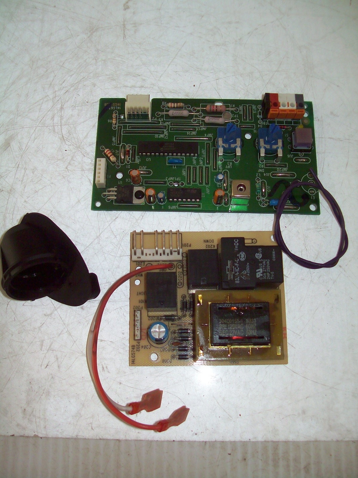 2009 Liftmaster Garage Door 1/2 HP Opener PURPLE LEARN BUTTON Logic Board GUC
