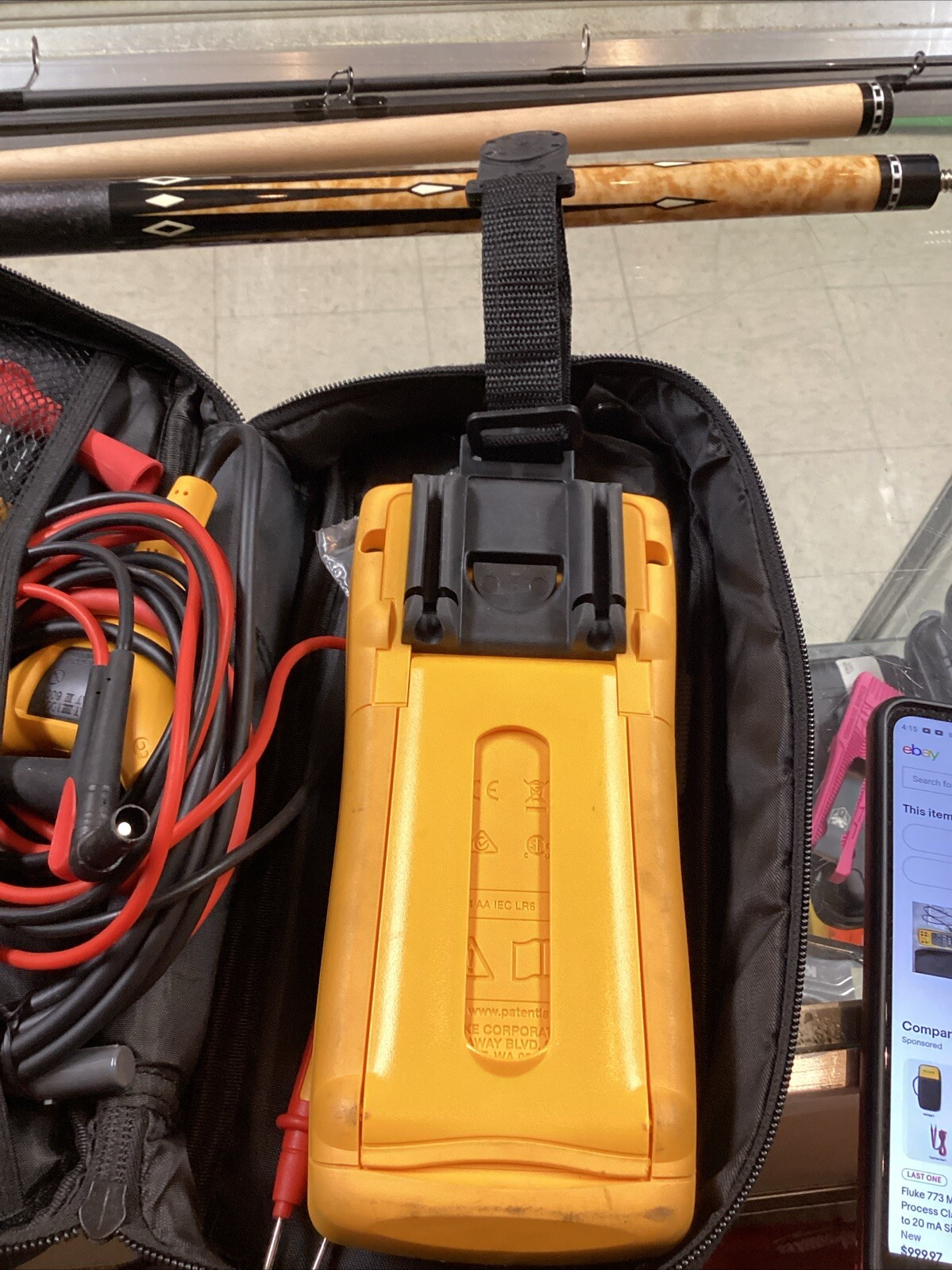 Fluke 724 Temperature Calibrator