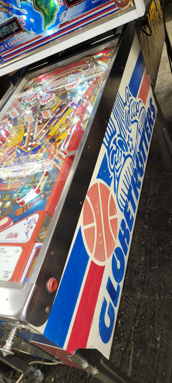 1979 Harlem Globetrotters Pinball Machine