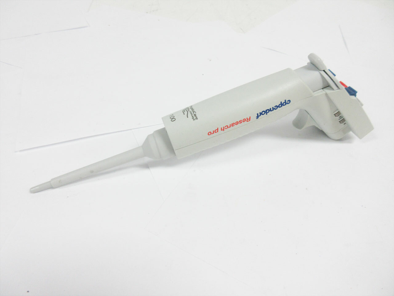 EPPENDORF RESEARCH PRO 5 - 100 uL ADJUSTABLE DIGITAL PIPETTE PIPET - NO BATTERY