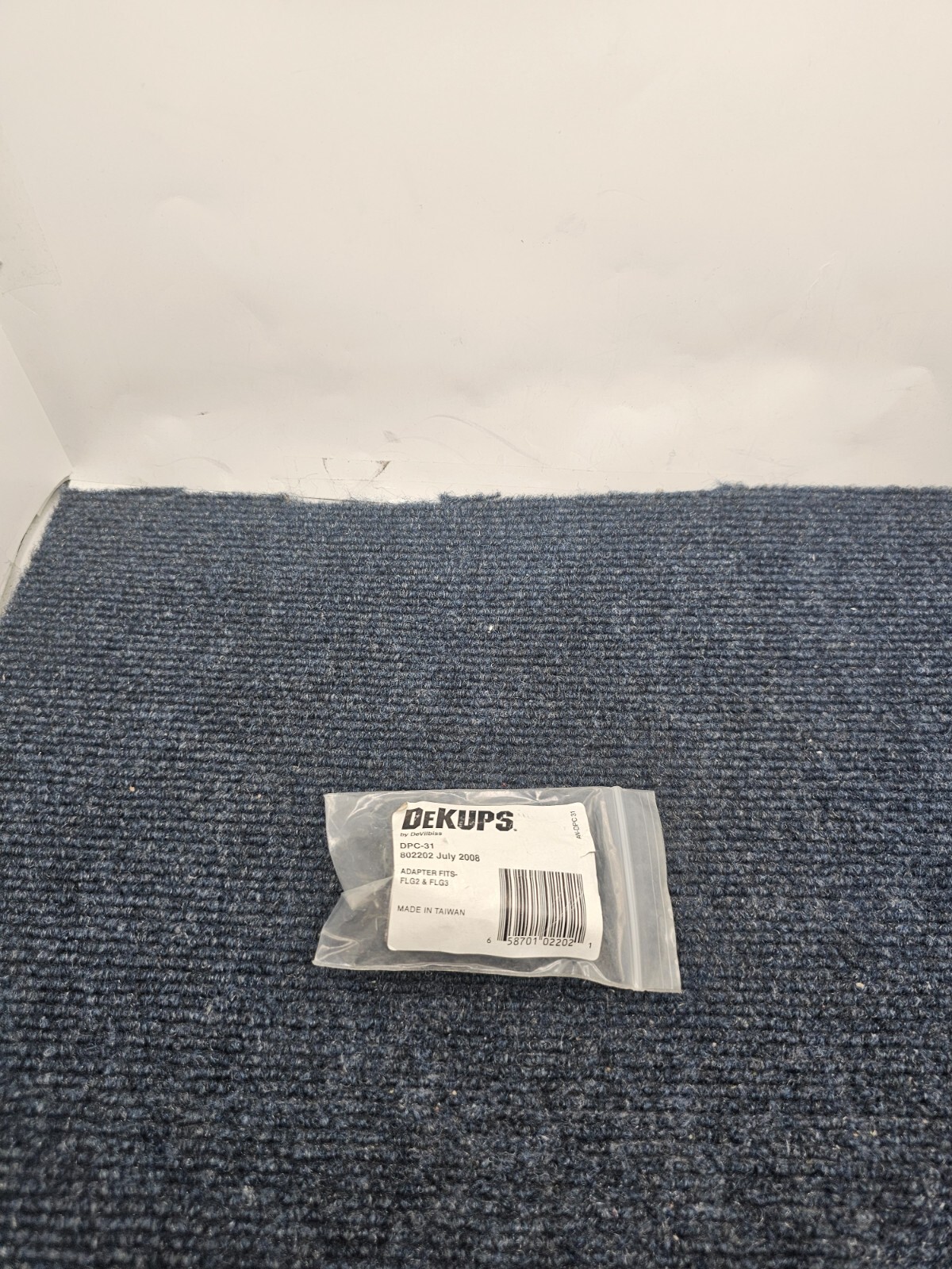 DEVILBISS DeKups DPC-31: DISPOSABLE CUP ADAPTER for FLG2 & FLG3