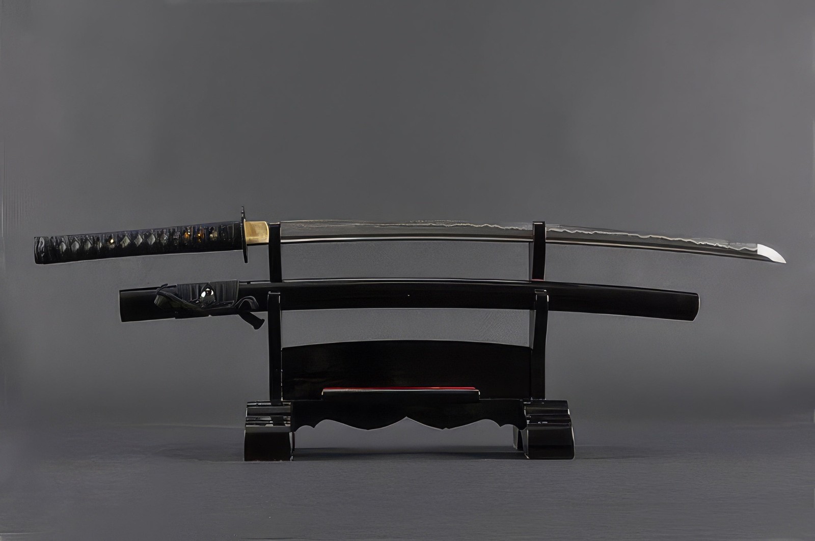 Crane Black Katana - 1060 Carbon Steel Hand Forged Full Tang Battle Ready Sharp
