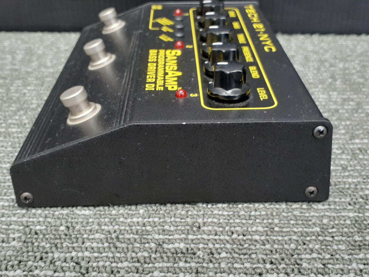 TECH21 SANSAMP BASS DRIVER DI Model