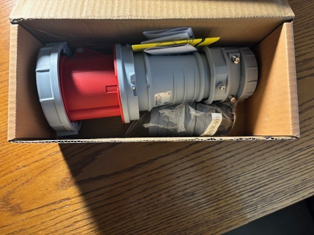 EATON AH560C7W 309 Pin & Sleeve Watertight Connector 4P 5W 60A 277/480V 7.5 HP