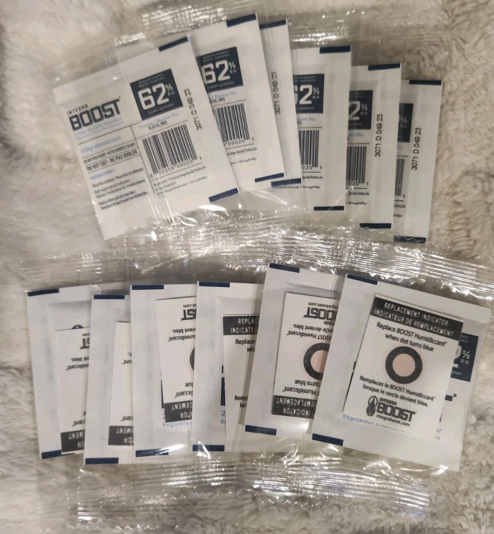 12x Integra Boost RH 62% 8 gram - Two Way Humidor Packets With Indicator