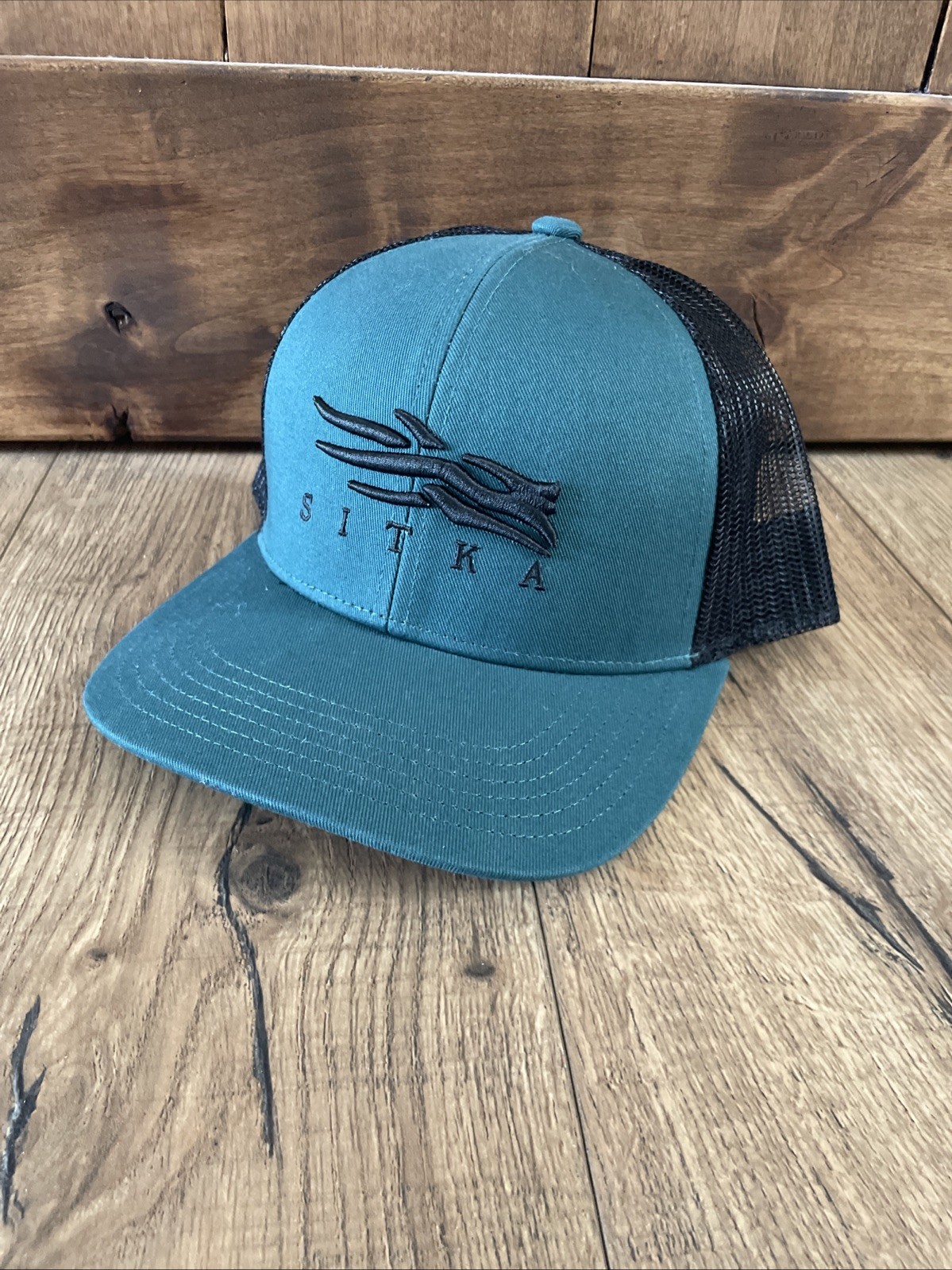 SITKA Gear Hunting Icon Mid Pro Trucker Hat - Sold Out Teal - $35 Retail