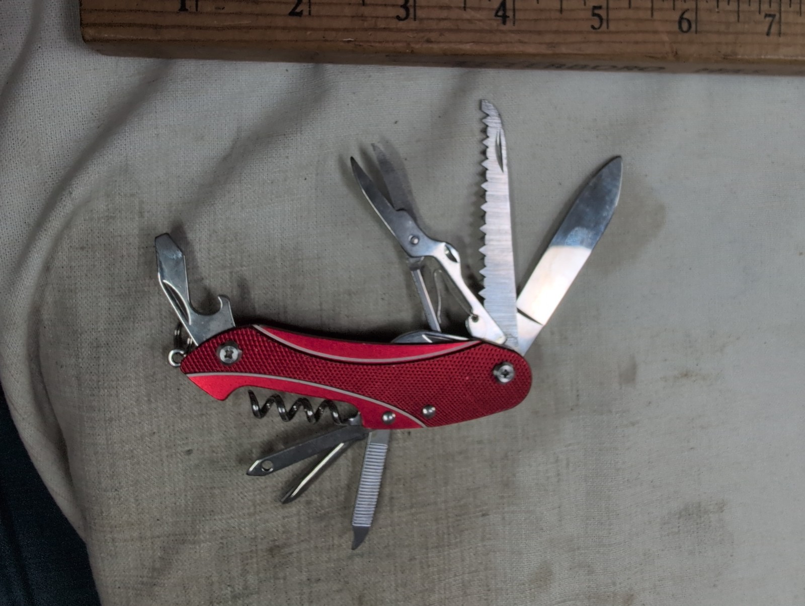 Columbia Deluxe Graphite Multitool 11 in 1