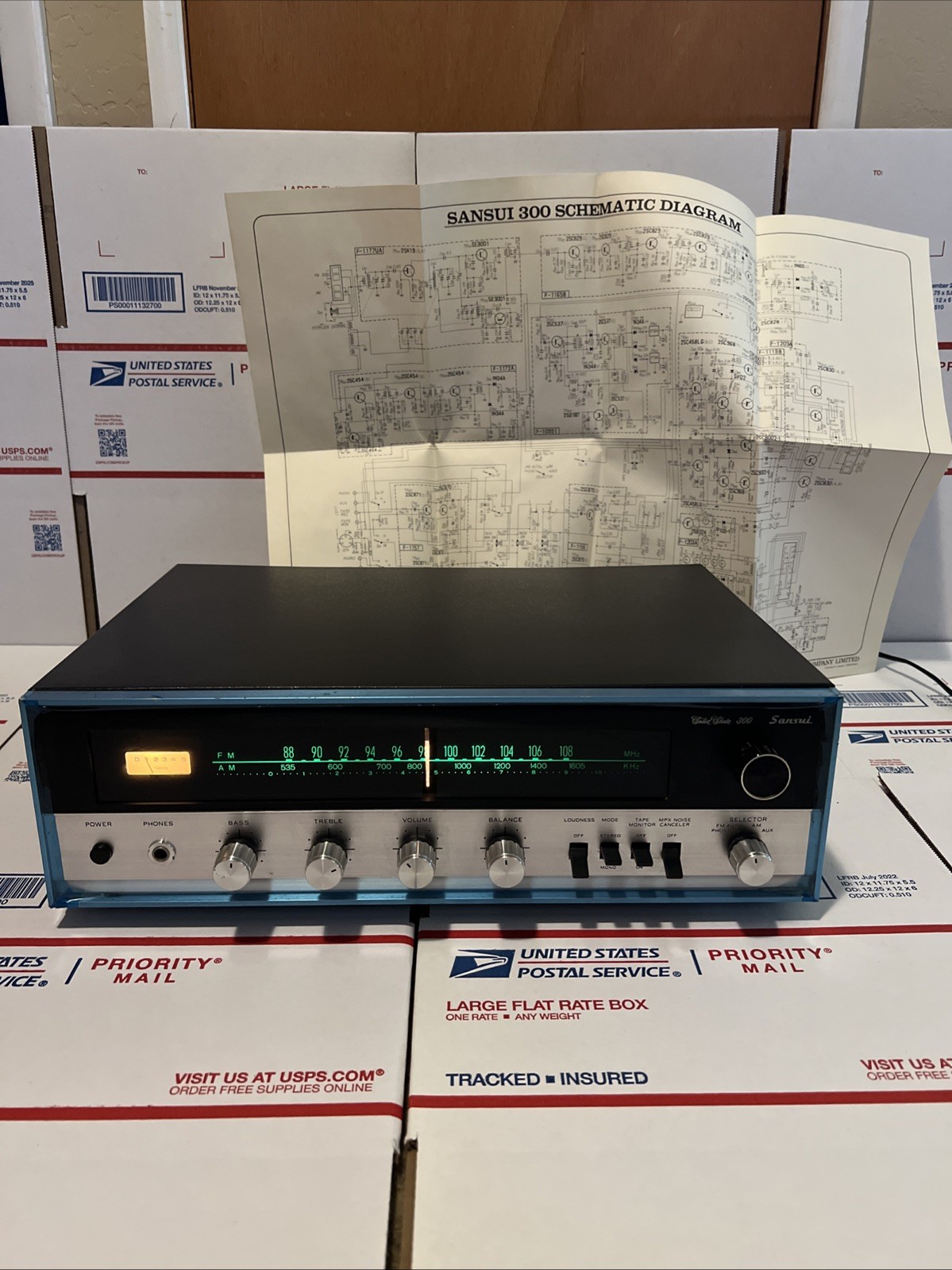 Sansui 300 Solid State AM/FM Tuner Amplifier W/Schematic - WORKS - WARRANTY