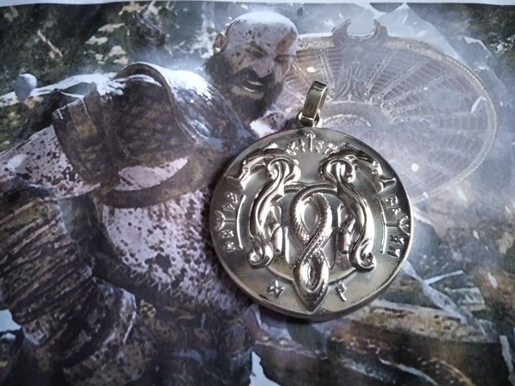 God of War logo World Snake pendant made sterling silver 925-artisan product
