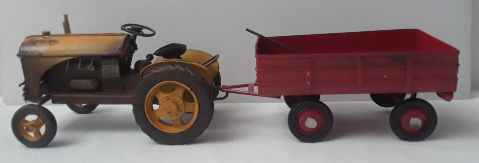 Rusty Tractor with Wagon Metal Décor Detachable Old Yellow - Red Pitchfork