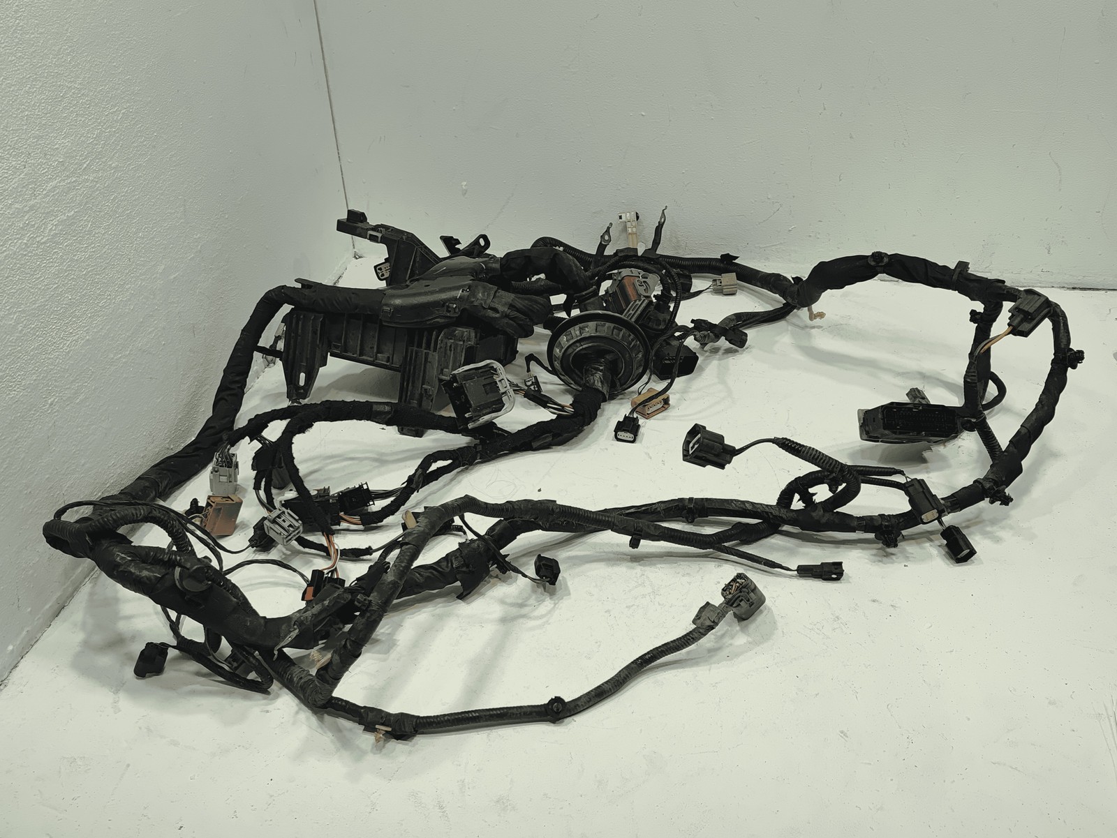 2018 Ford F-150 3.3L Engine Wire Harness OEM