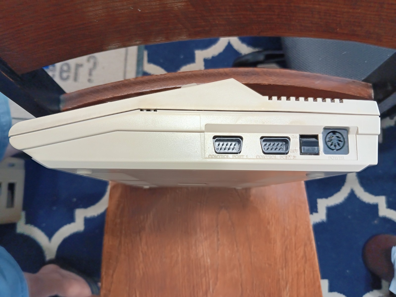 RECAPPED, CLEANED, TESTED, WORKING NTSC Commodore 64.