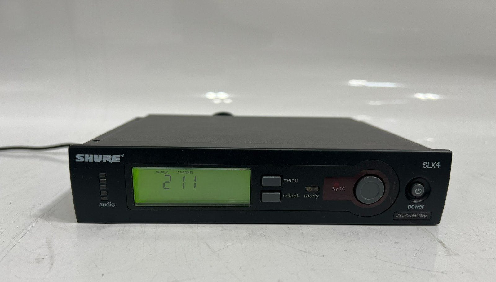 Shure SLX4 Wireless Receiver 572-596Mhz