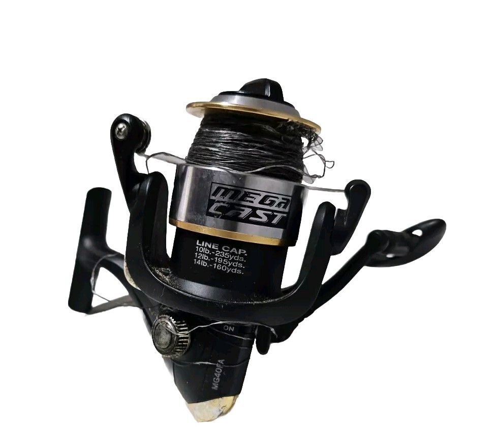 Bass Pro Shops Mega Cast MG40FA Bait Cast Reel