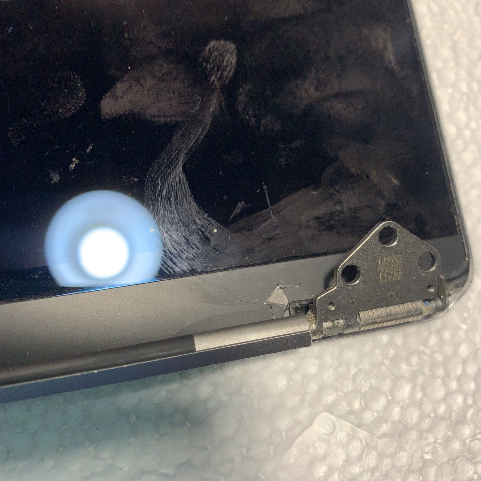 Apple MacBook Pro A1990 2018 2019 15" OEM LCD Screen Display Assembly - TESTED