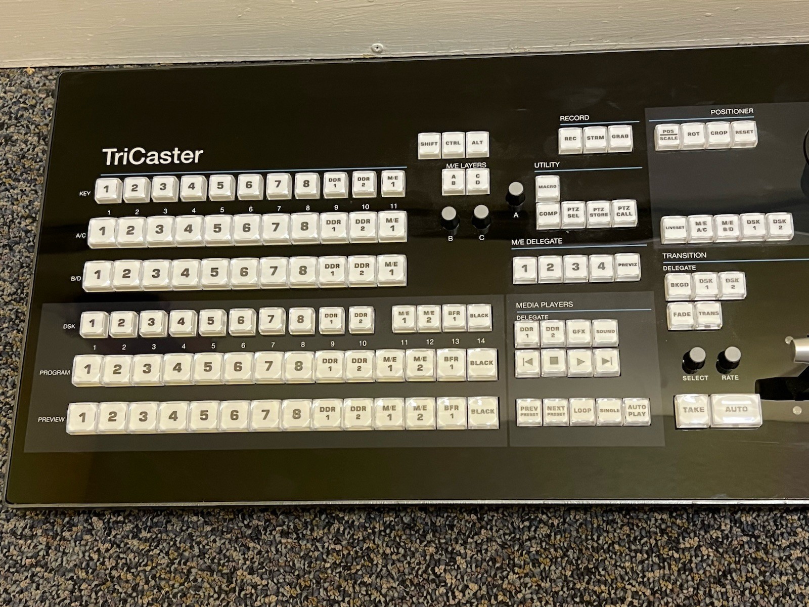 NewTek TriCaster TC1 14-Button Small Panel Control Surface Tested Fast Shipping