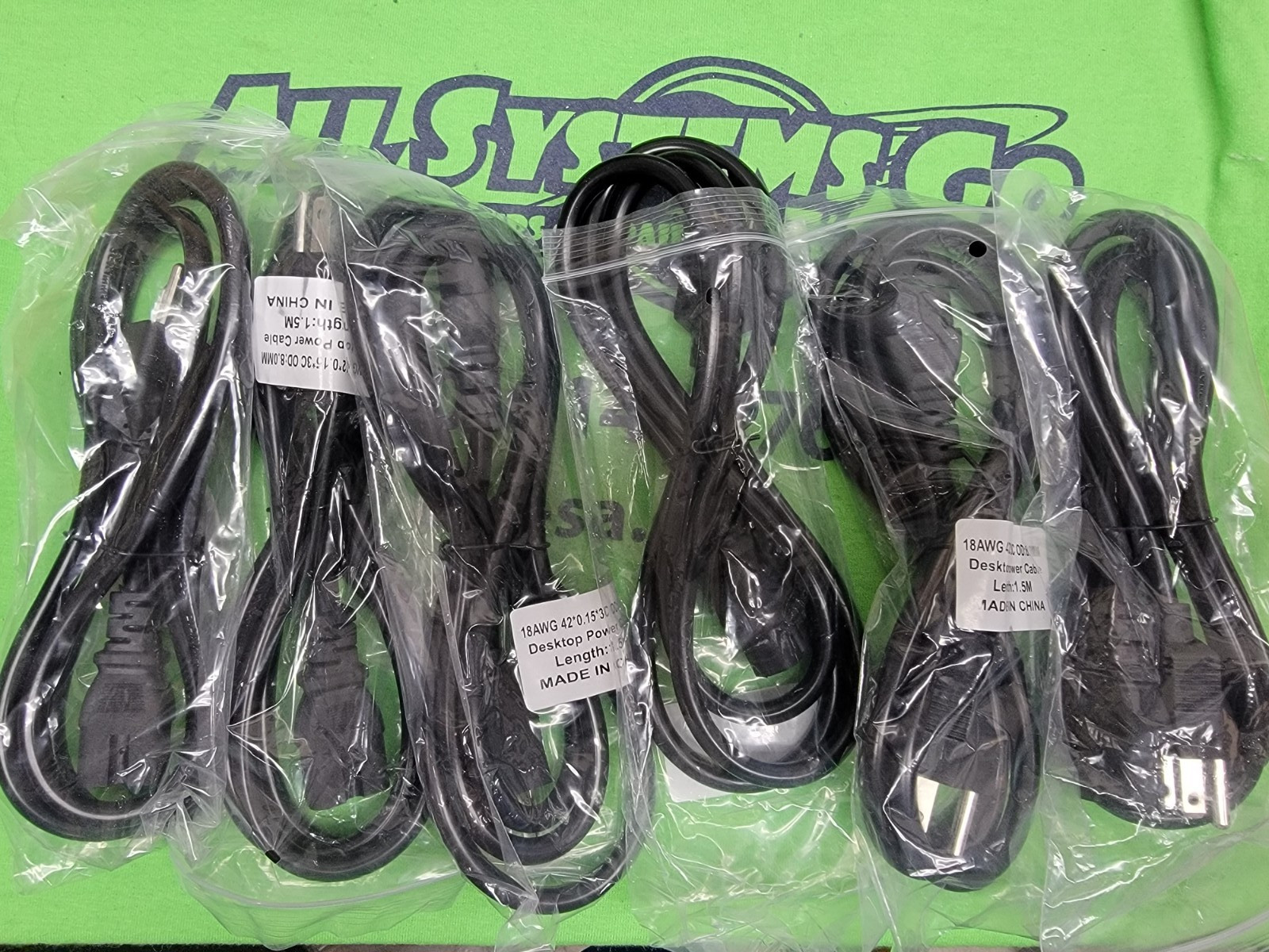LOT OF SIX (6) 1.5M COMPUTER/MONITOR POWER CORD 18AWG 42