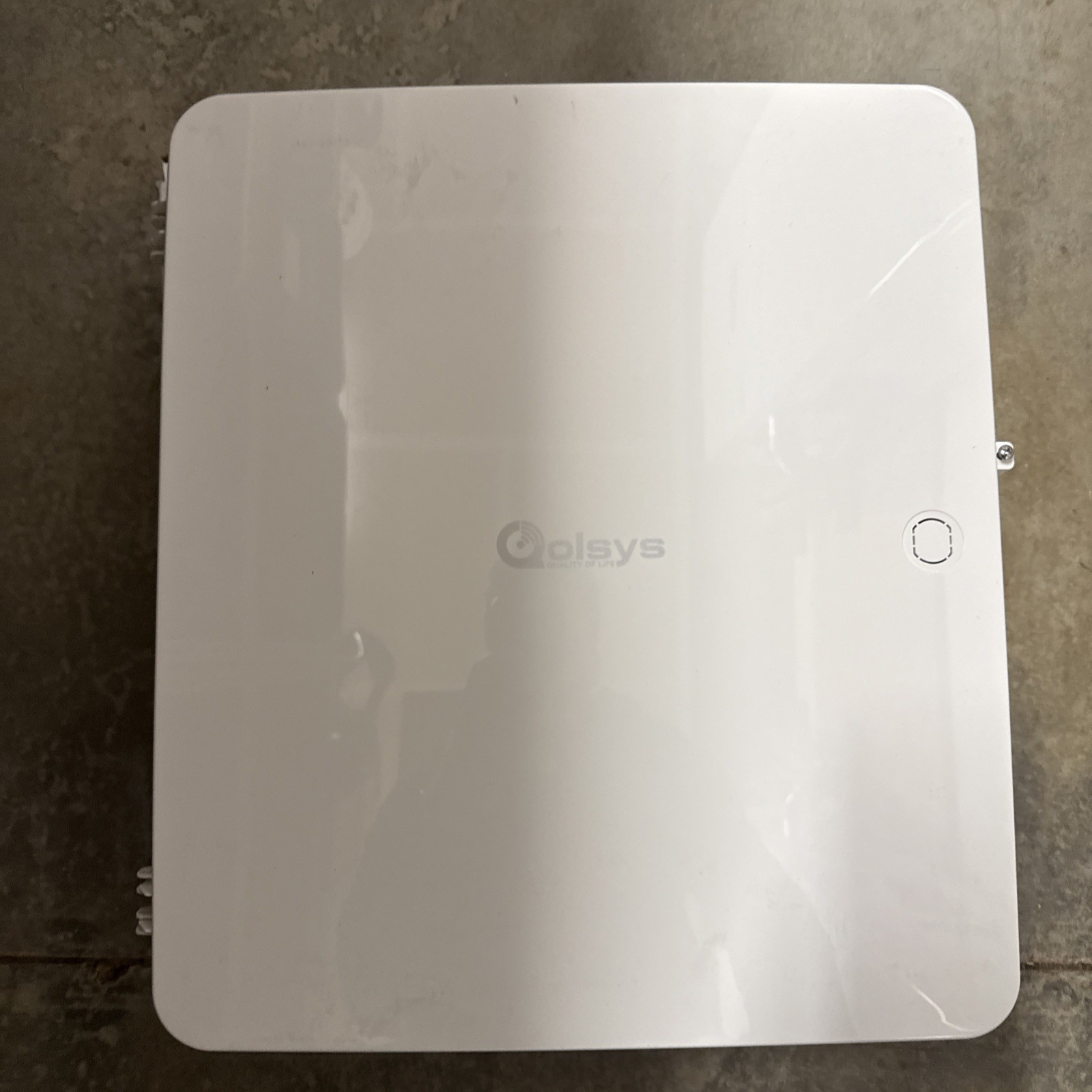 Qolsys QS7134-840 IQ Hardwire 16-F (Large Enclosure) - NEW