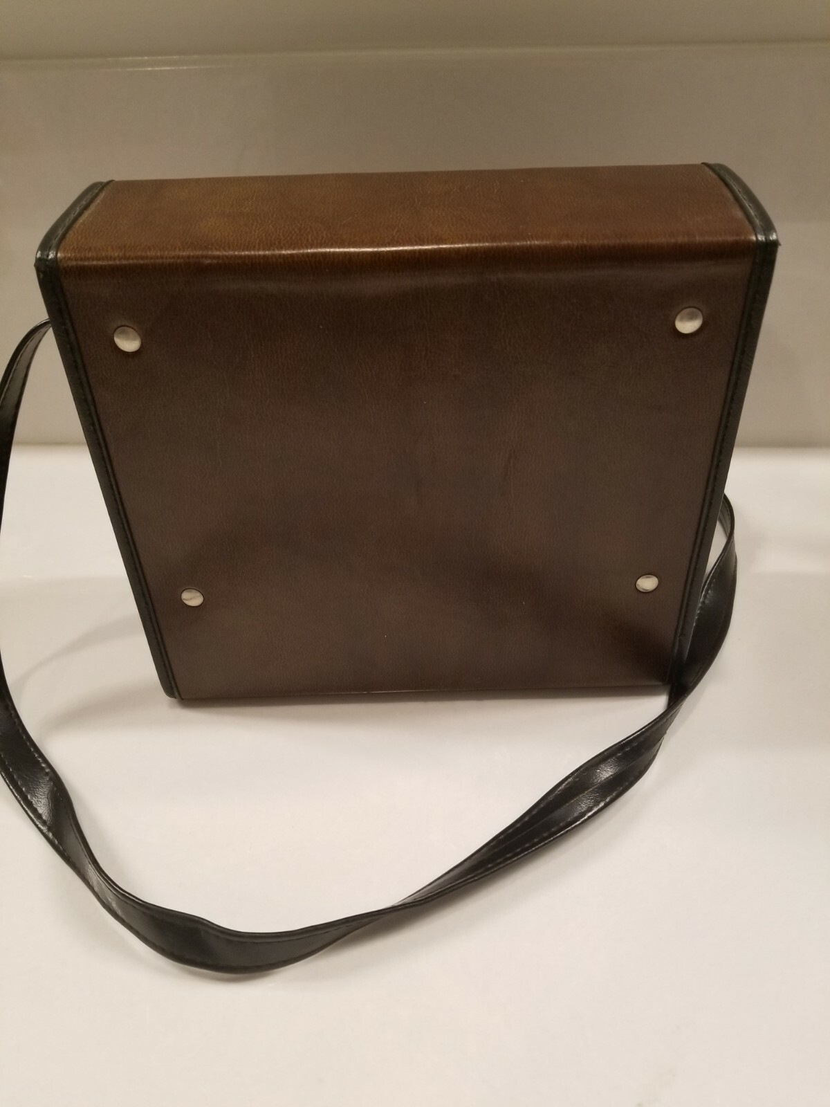 Bushnell Binoculars With Case 3K