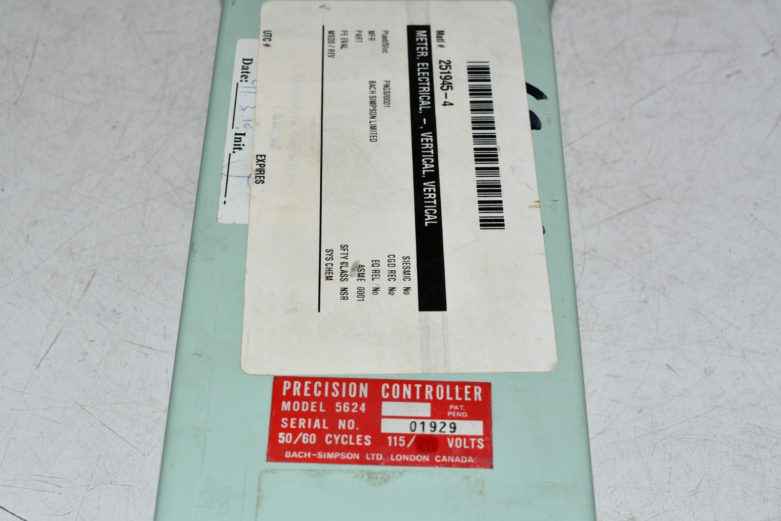 BACH-SIMPSON 5624 Precision Controller Vertical 0-350 F Temperature Controller