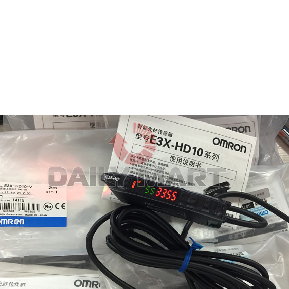 Brand New in Box Omron E3X-HD10-V Photoelectric Switch