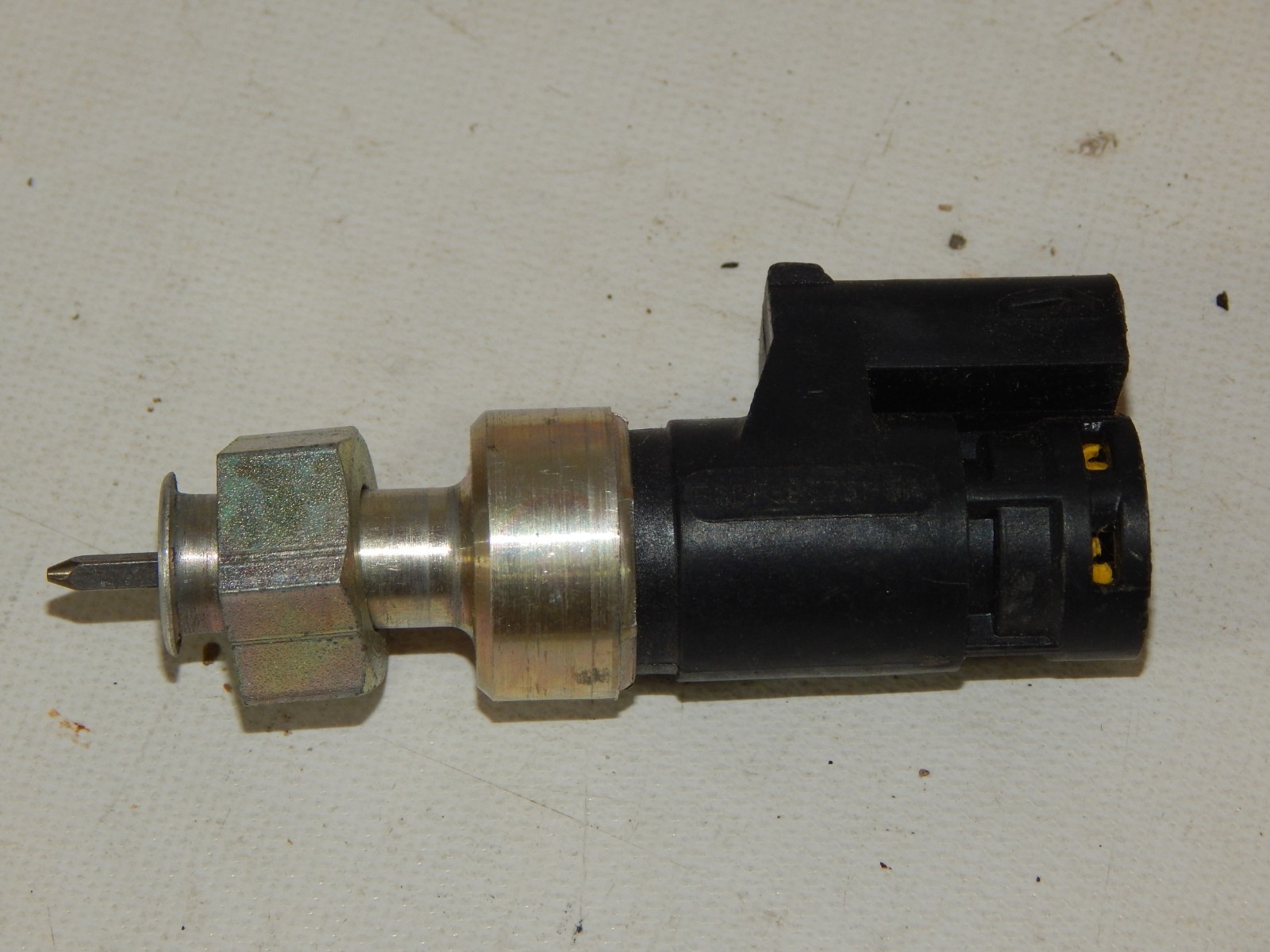 New OEM 1986-1991 Ford Taurus Cruise Control Speed Sensor E6DZ9E731B