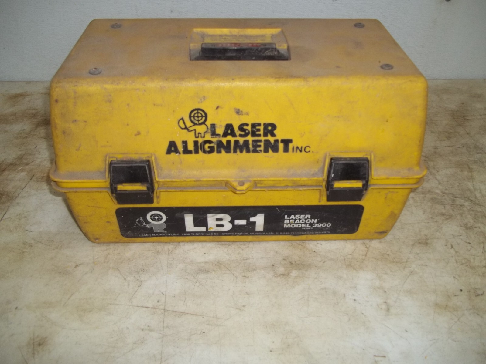 LASER ALIGNMENT LASER BEACON LB-1 MODEL 3900 USA MADE SOLD AS-IS FOR PARTS