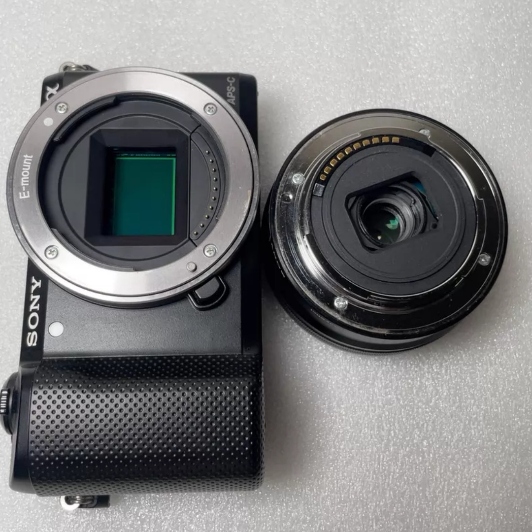 Sony Alpha a5000 Mirrorless Digital Camera 16-50mm Lens Black Complete Kit