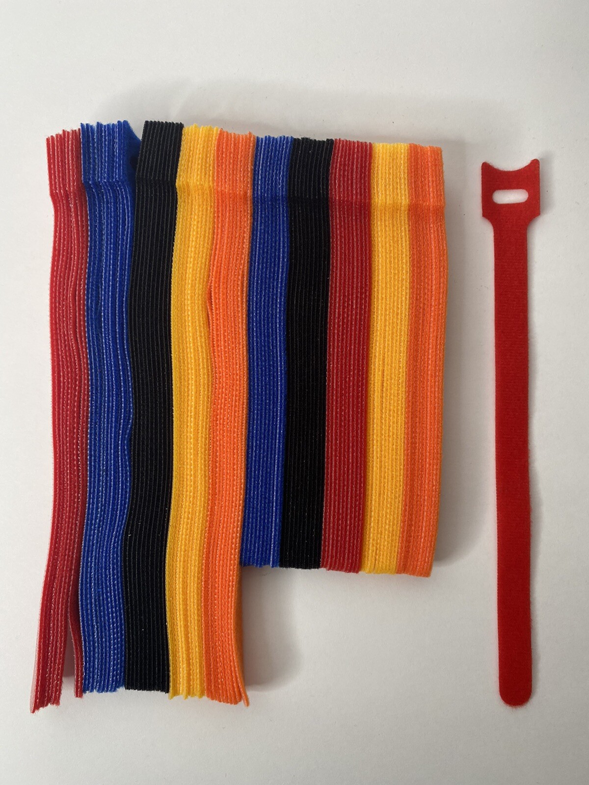 100pcs(total) Hook & Loop Multi Purpose Reusable Cable Ties (50) 6" & (50) 8"
