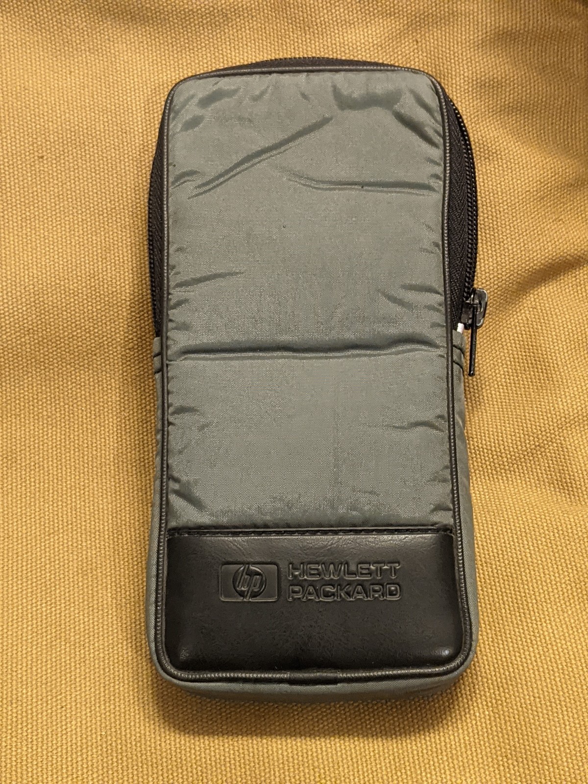 HP 48SX Scientific Expandable Calculator With Case Missing 1 Vertical Column