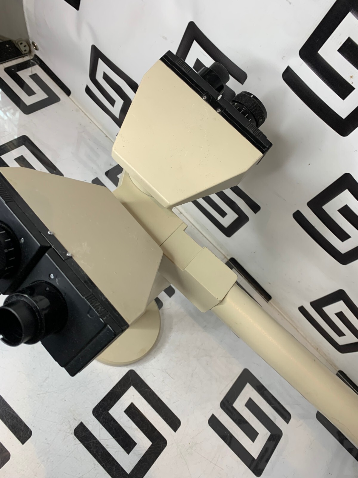 Olympus Dual Teaching Head Arm Table Top Microscope Extension Binocular BH2 BH-2