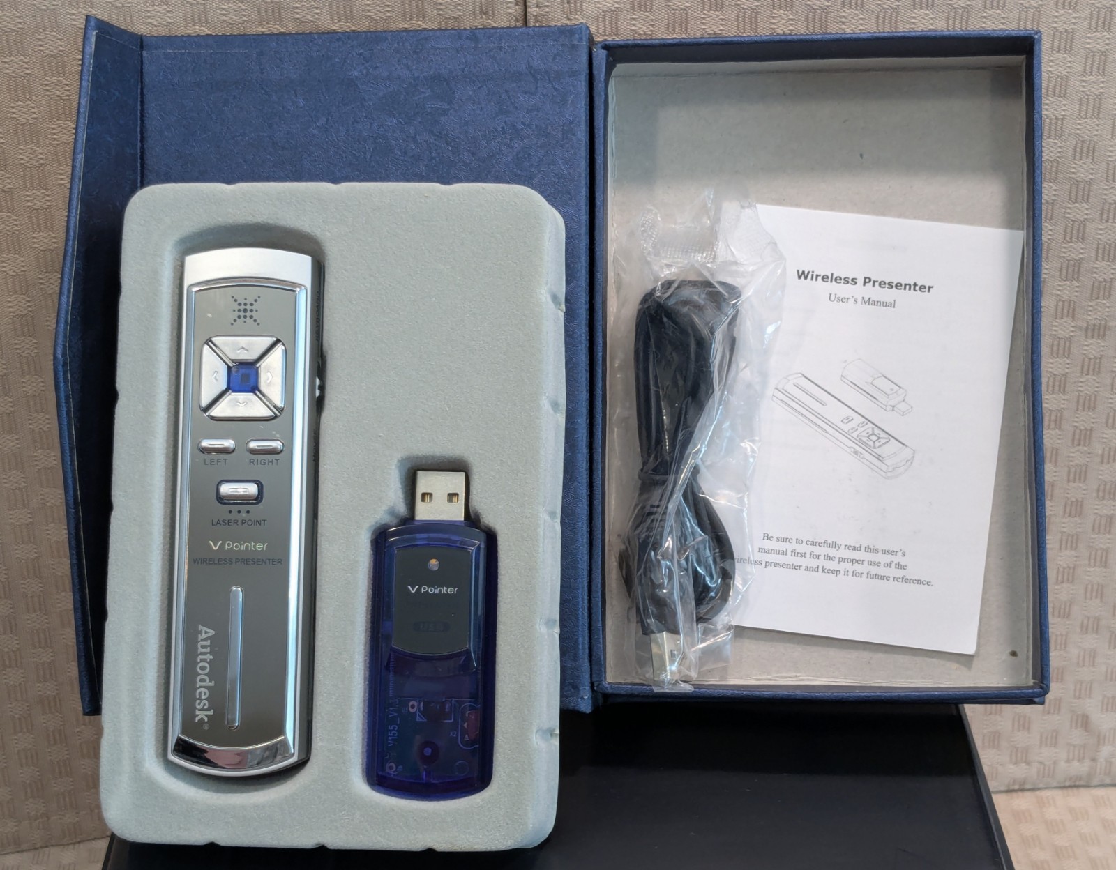 Audiodeck Laser Pointer Presentation Remote w USB Flash Drive-New