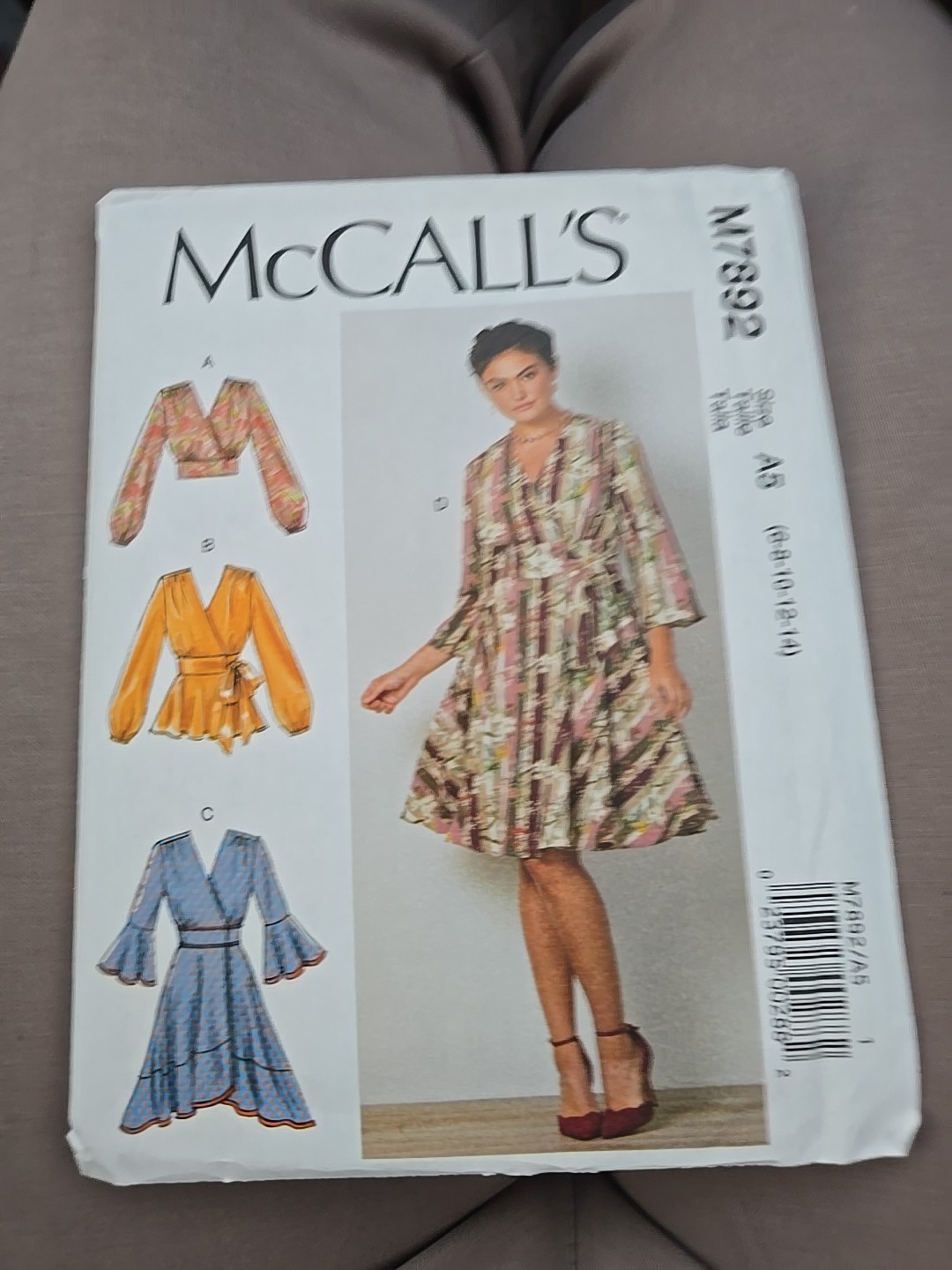 7892 McCALL'S MISSES WRAP TOPS & DRESSES W/ VARIATIONS PATTERN-UNCUT-SIZES 6-14
