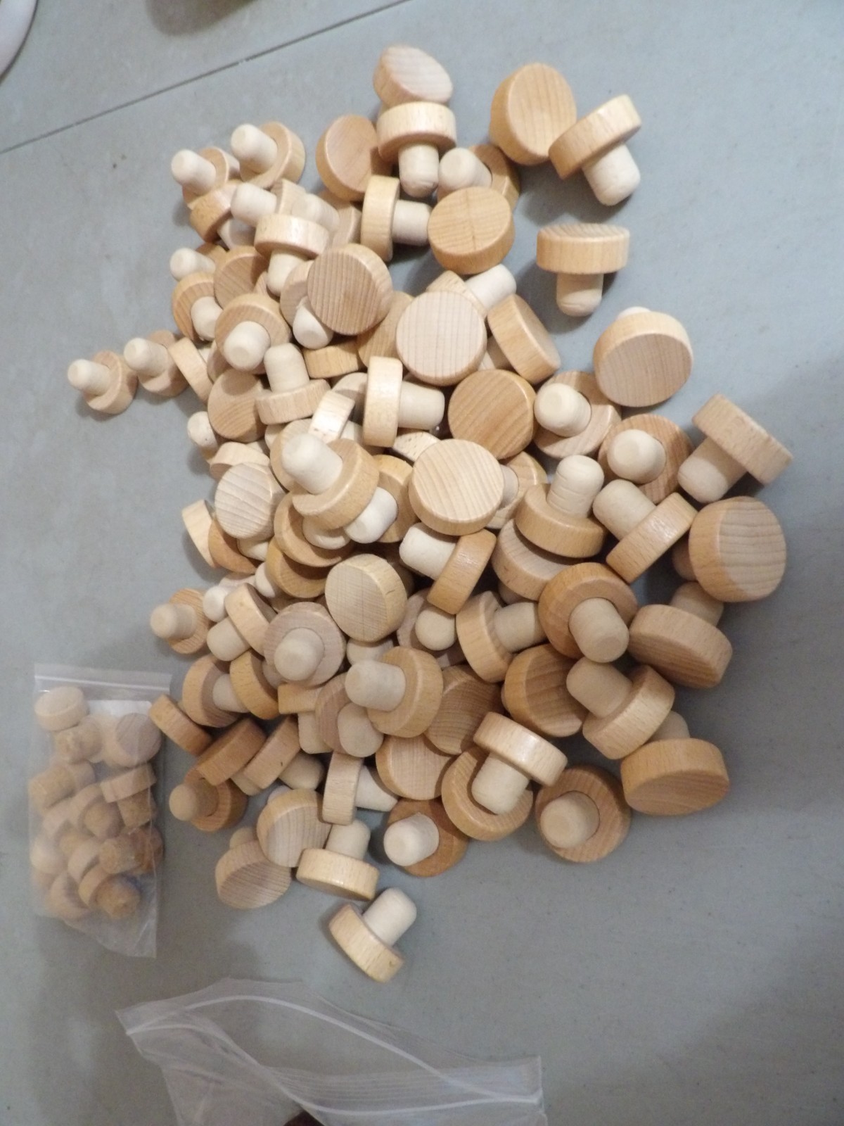 134 New T Corks for Liquor Bottles