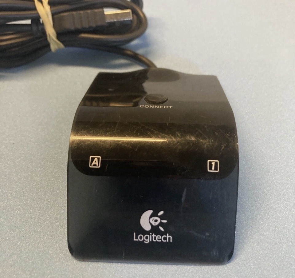 Logitech - C-BT44 - 810-000908 Wireless USB Receiver Only For Mouse & Keyboard