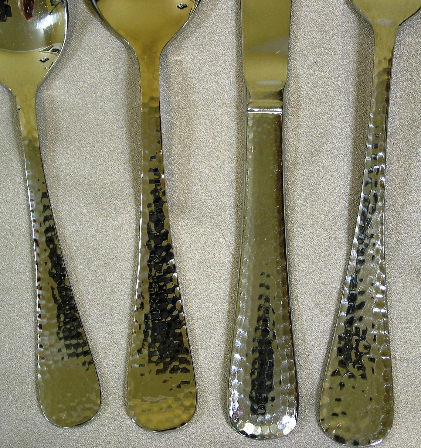 Reed & Barton, Olde English Hammered Pattern, Stainless, Heritage Mint