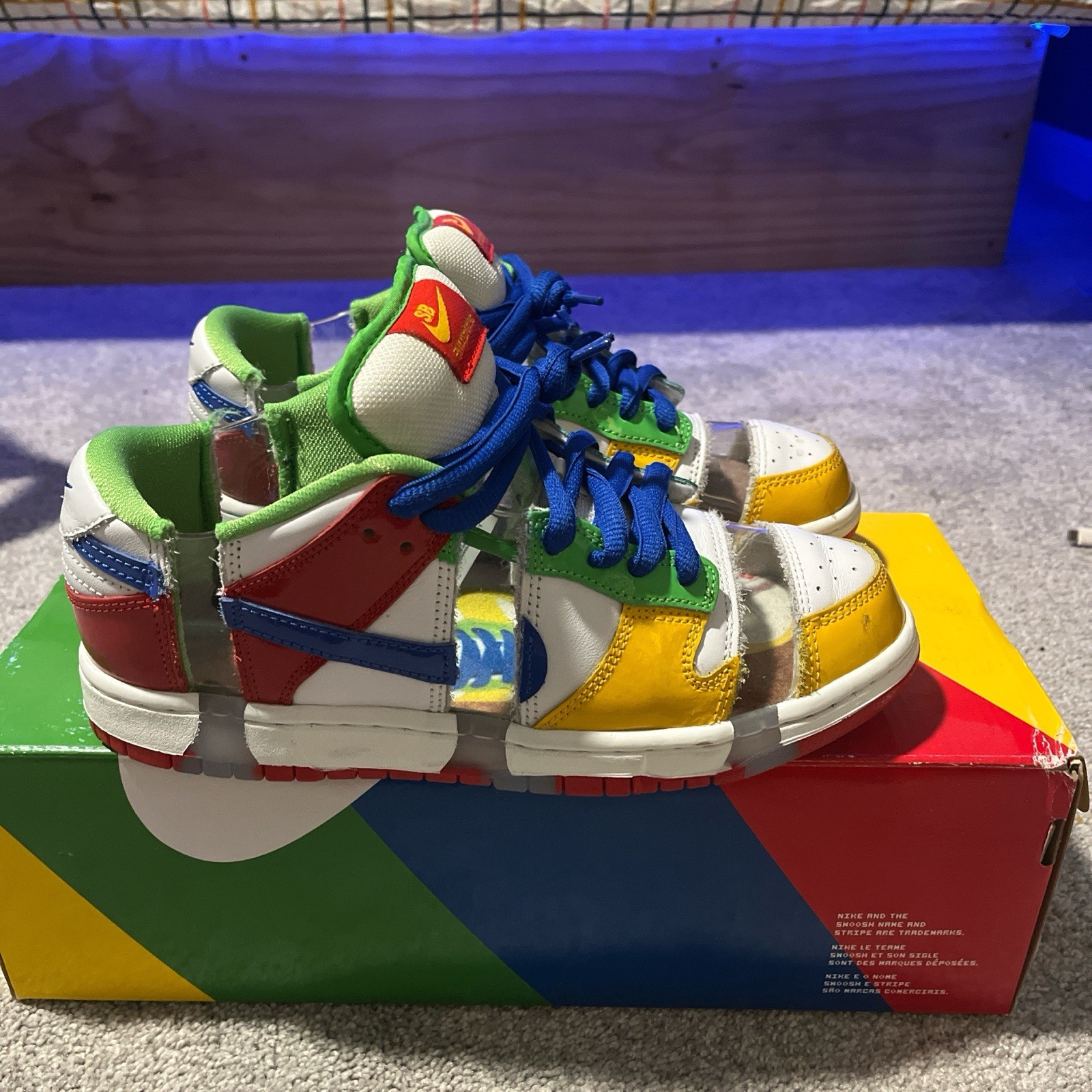 Nike SB Dunk Low Multi-Color Skateboarding Shoes Size 8.5