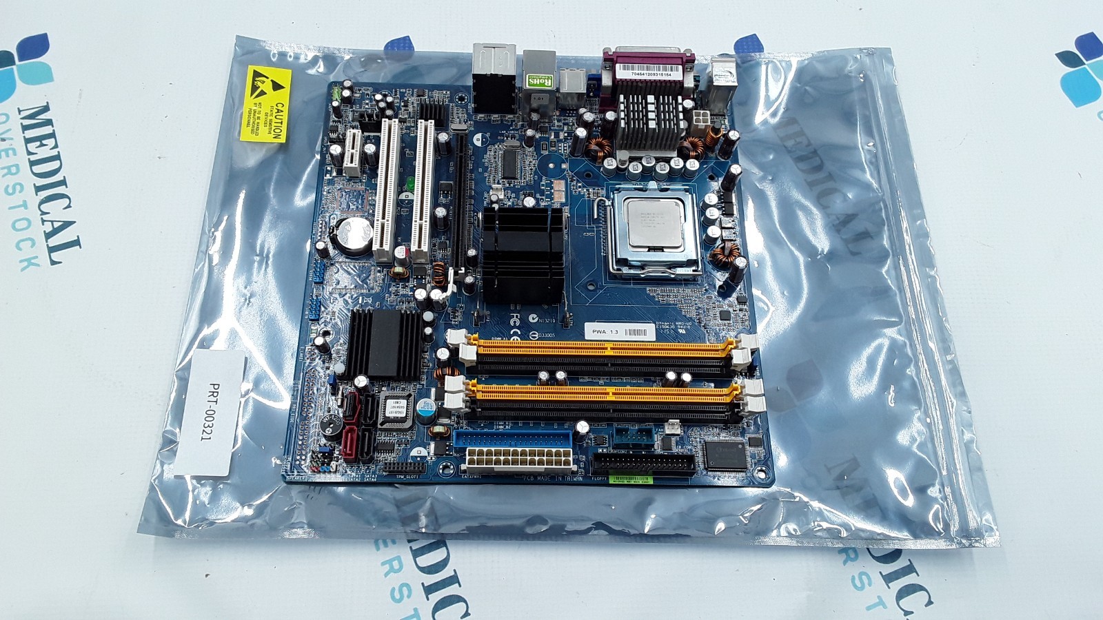 Intel Core E6400 CPU on Motherboard
