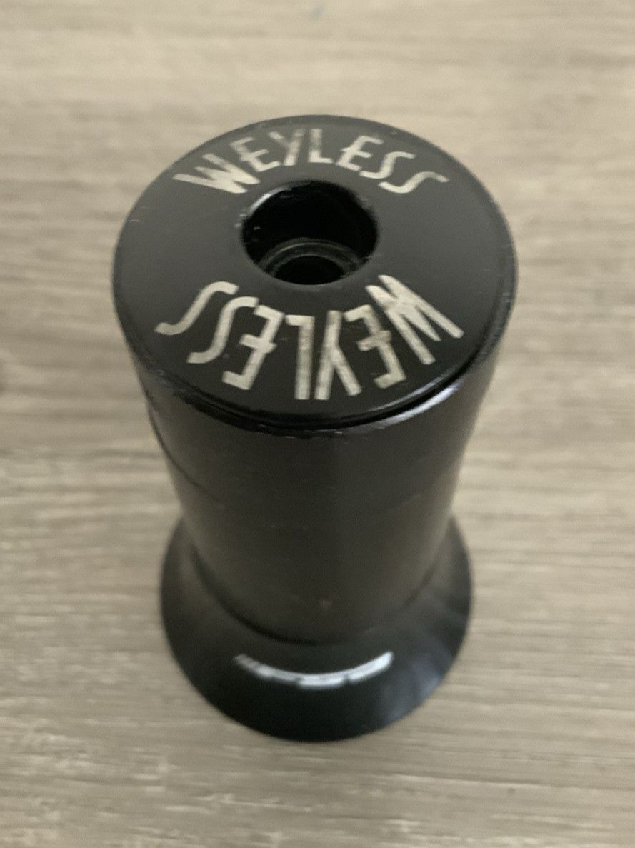 FSA CROWN WEYLESS CAP ALUMINUM SPACERS 1 1/8 THREADLESS