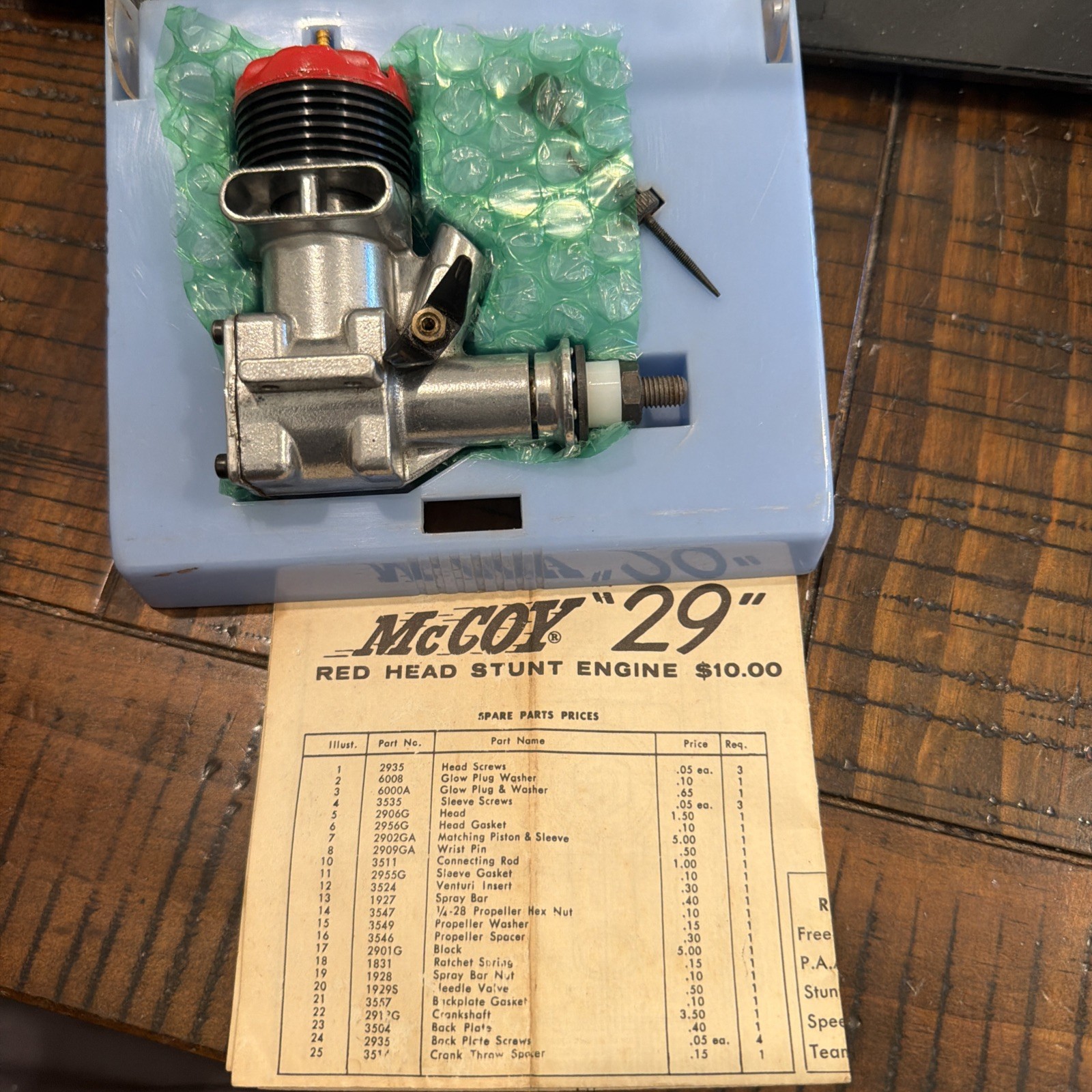 MCCOY  29 ENGINE RC MODEL RED HEAD Glo Engine Appears New In Case