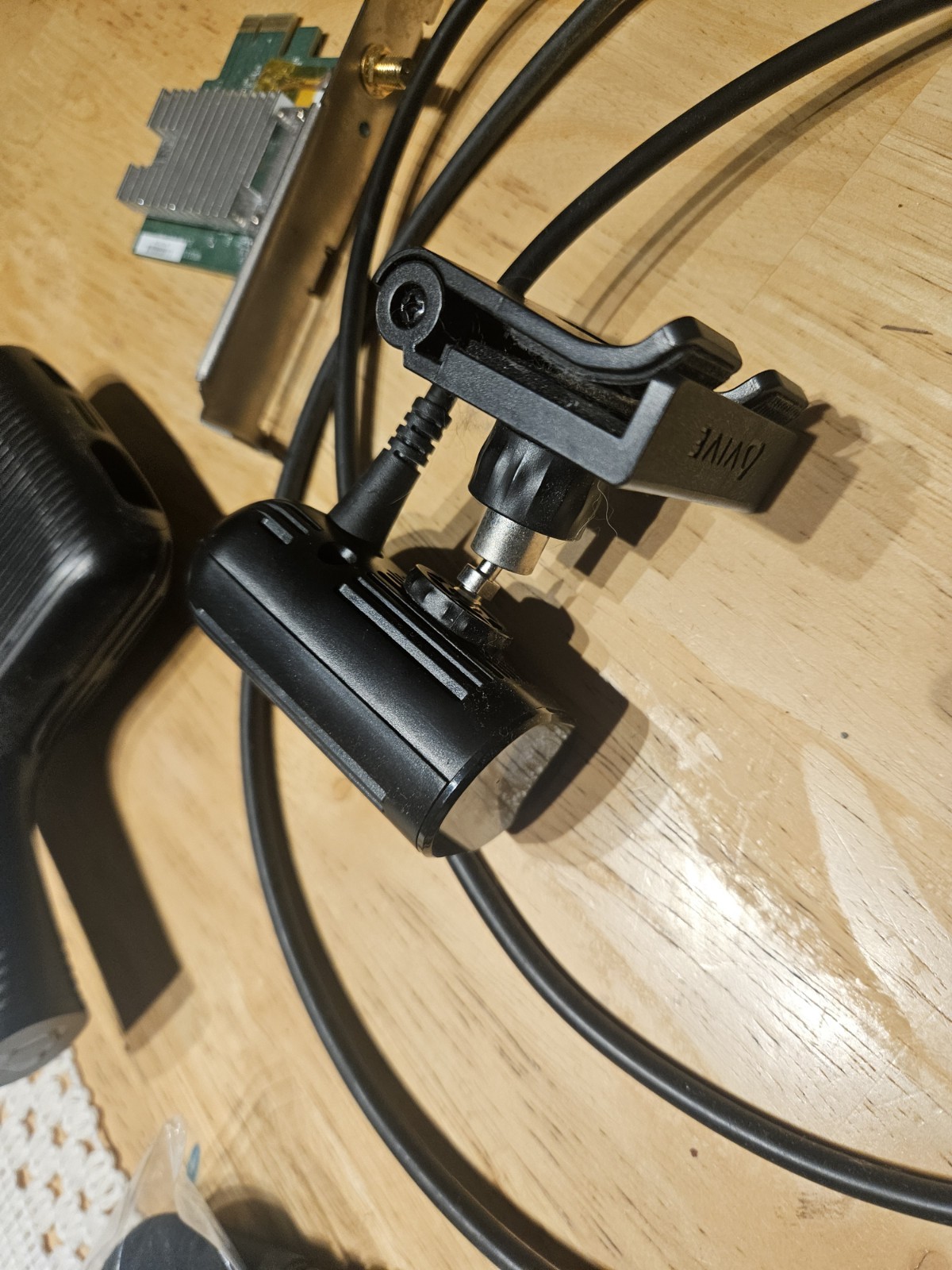 HTC VIVE Wireless Adapter Kit for Vive Pro
