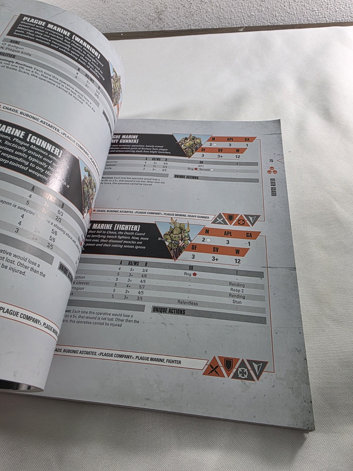Games Workshop Warhammer 40 000 Kill Team Compendium 2021 -