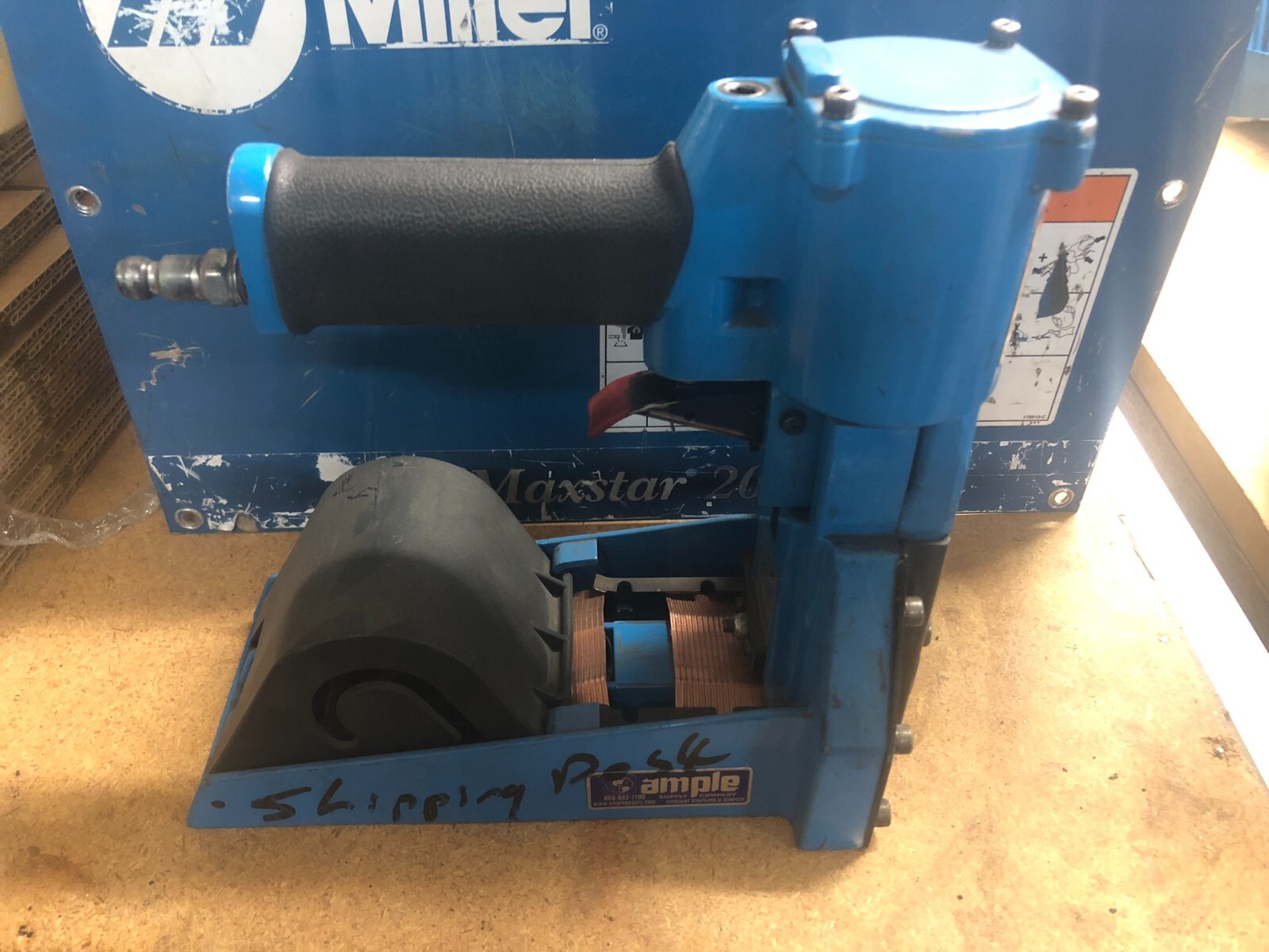 AMPLE ASC HD PNEUMATIC BOX STAPLER CLOSER 57mm staples Packing Shipping
