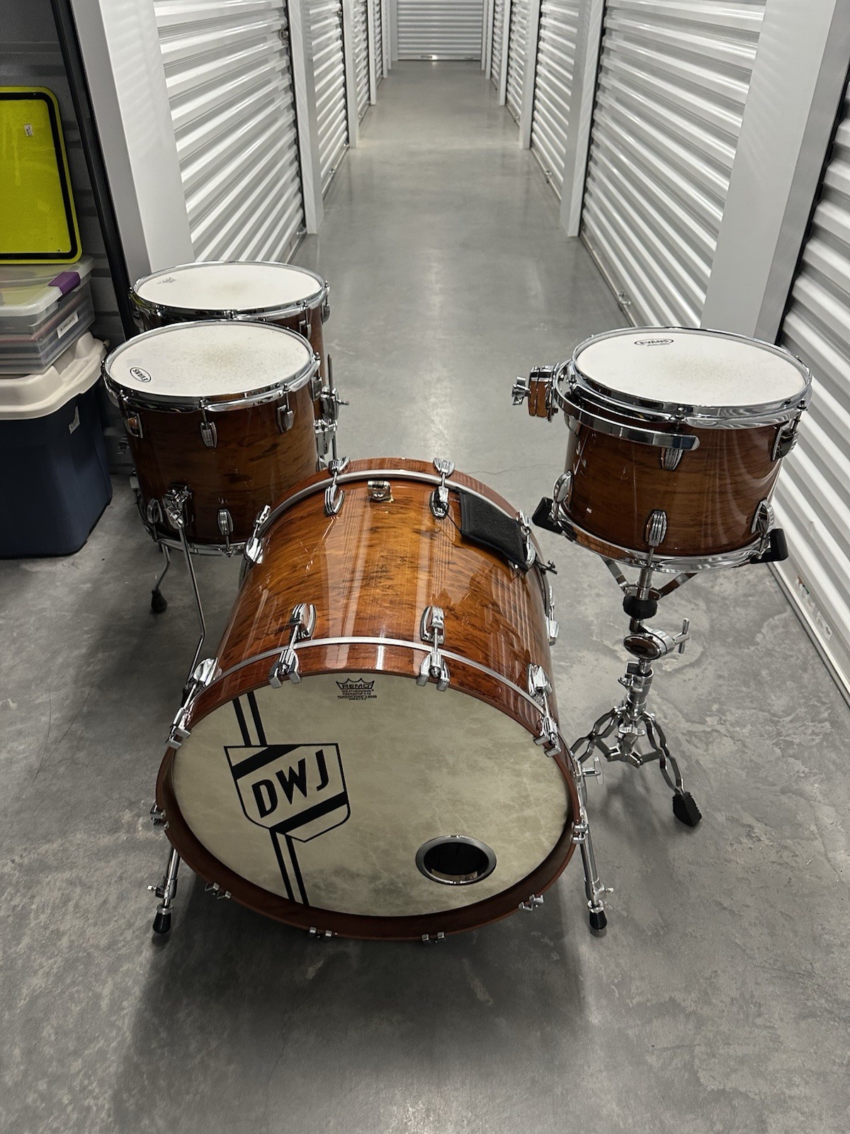 Ludwig 4-Piece Acoustic Drum Kit Legacy Maple Exotic