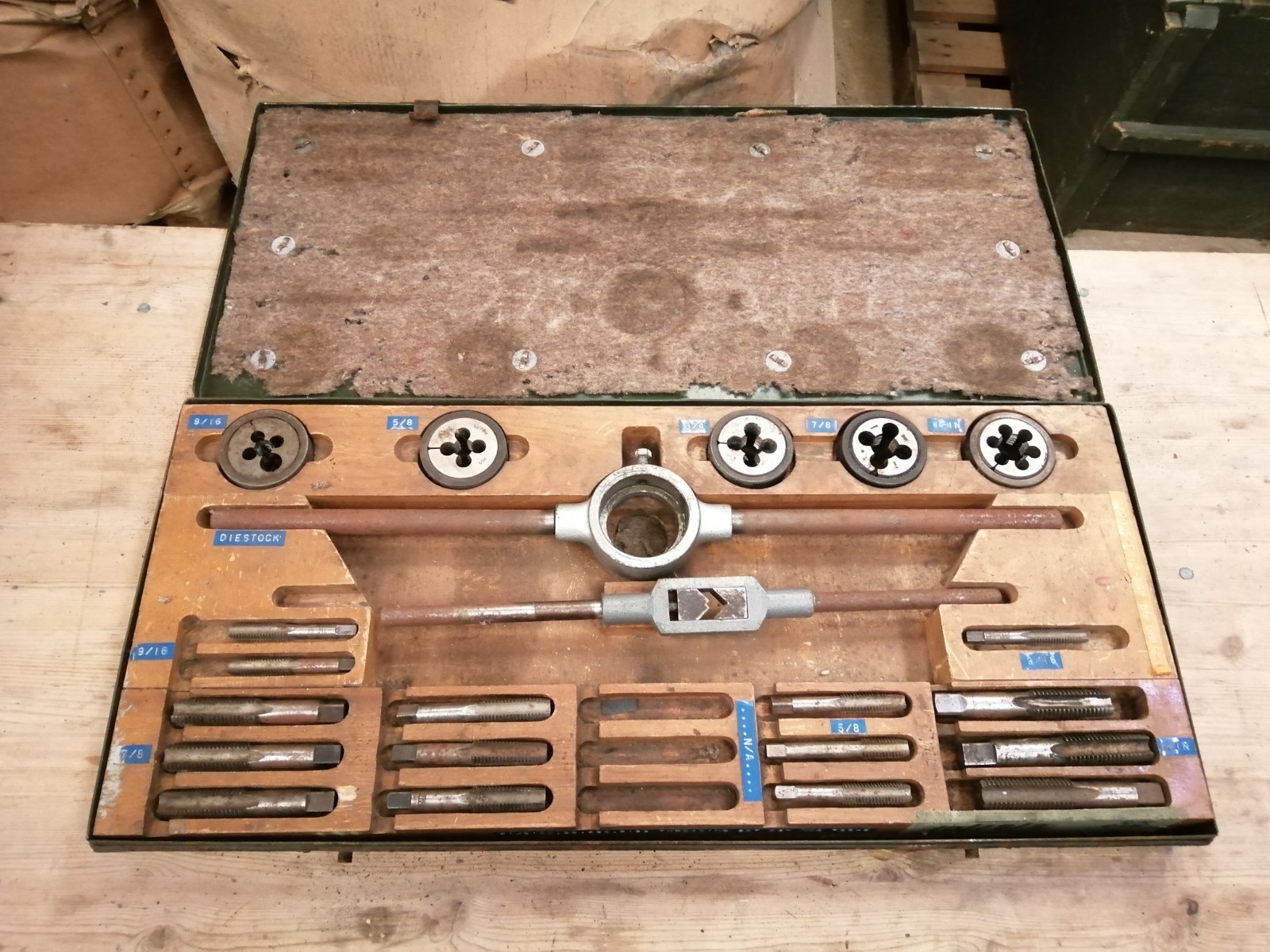 British Army Tap And Die Set Military Surplus Mechanics Repairs Antique