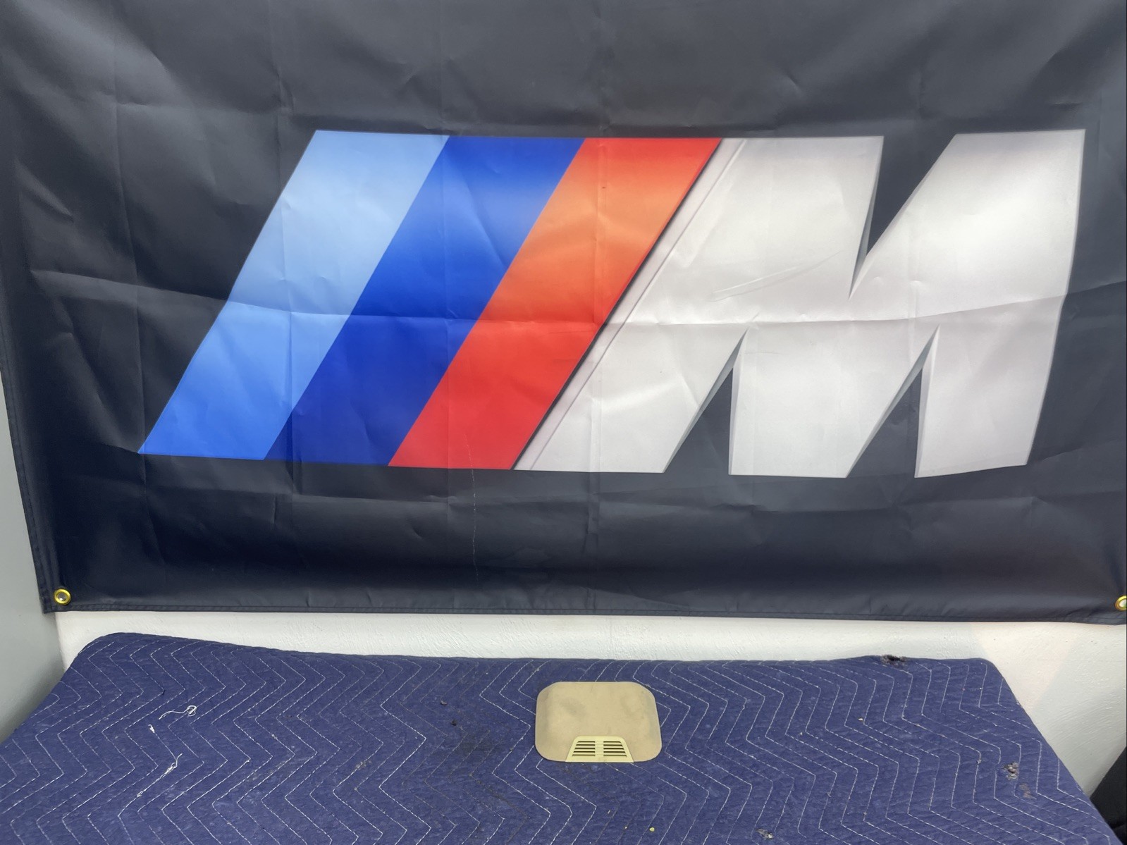 1999-2006 BMW E46 ULTRASONIC ALARM MODULE COVER 8239224