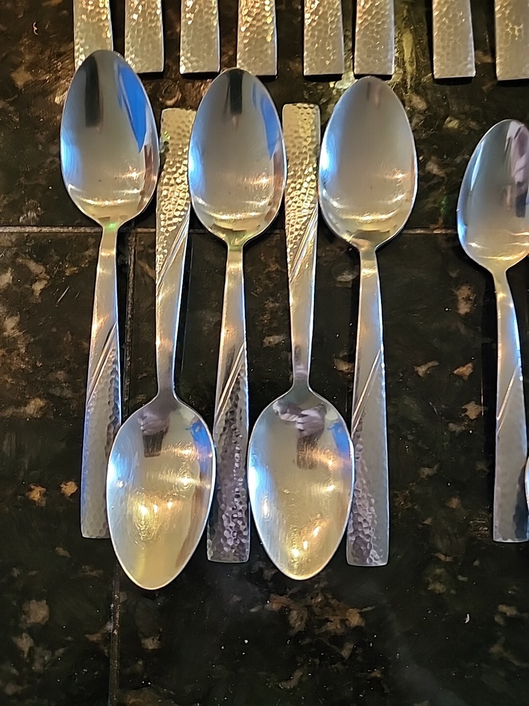 International Silver Loring Silverware Flatware Set 31 Pc.