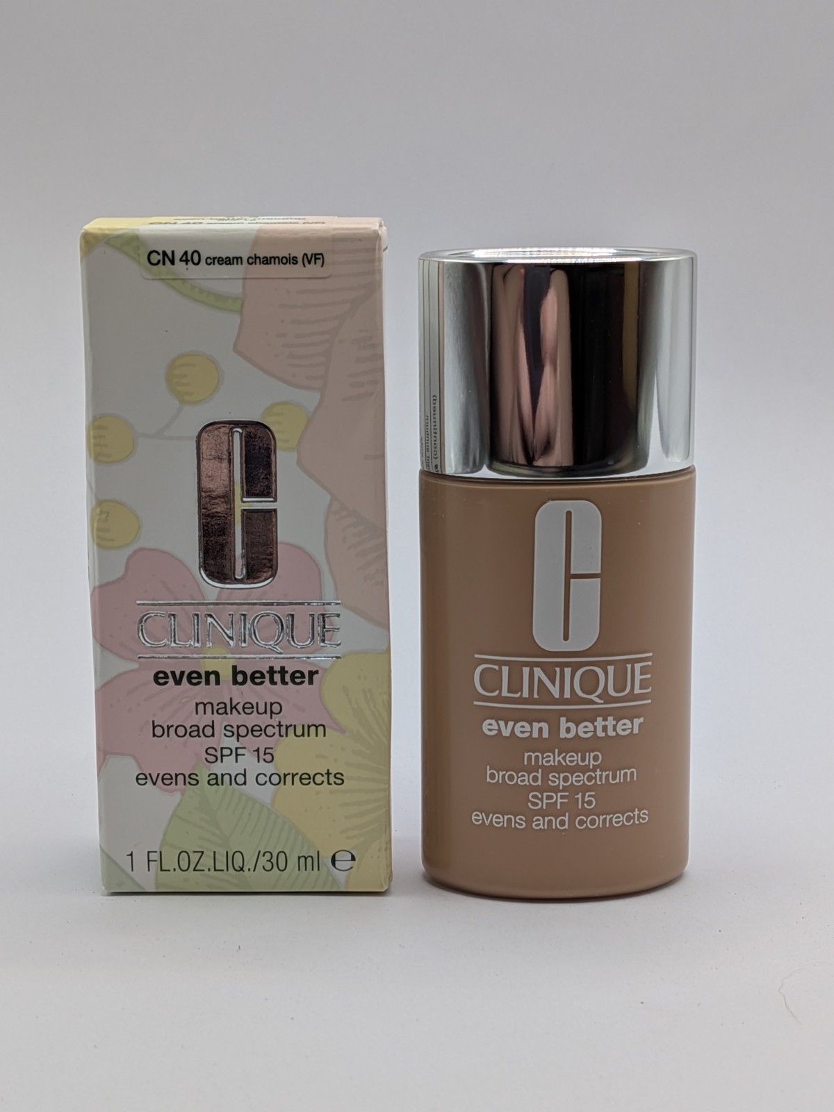 Clinique CN 40 Cream Chamois Even Better Makeup Foundation SPF 15
