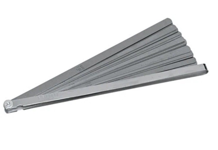 Proto 1/2" x 12" 25 Blade Long Feeler Gauge Set with Steel Blade Holder J000TL