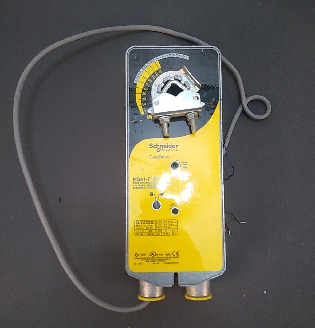Schneider Electric Damper Actuator MS41-7153 Total Qty 4